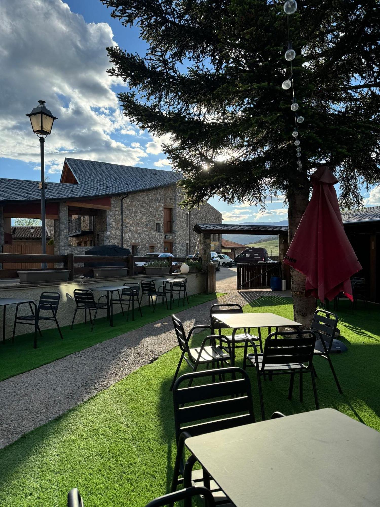 Hotel Cal Rei De Tallo Bellver De Cerdanya Exterior photo