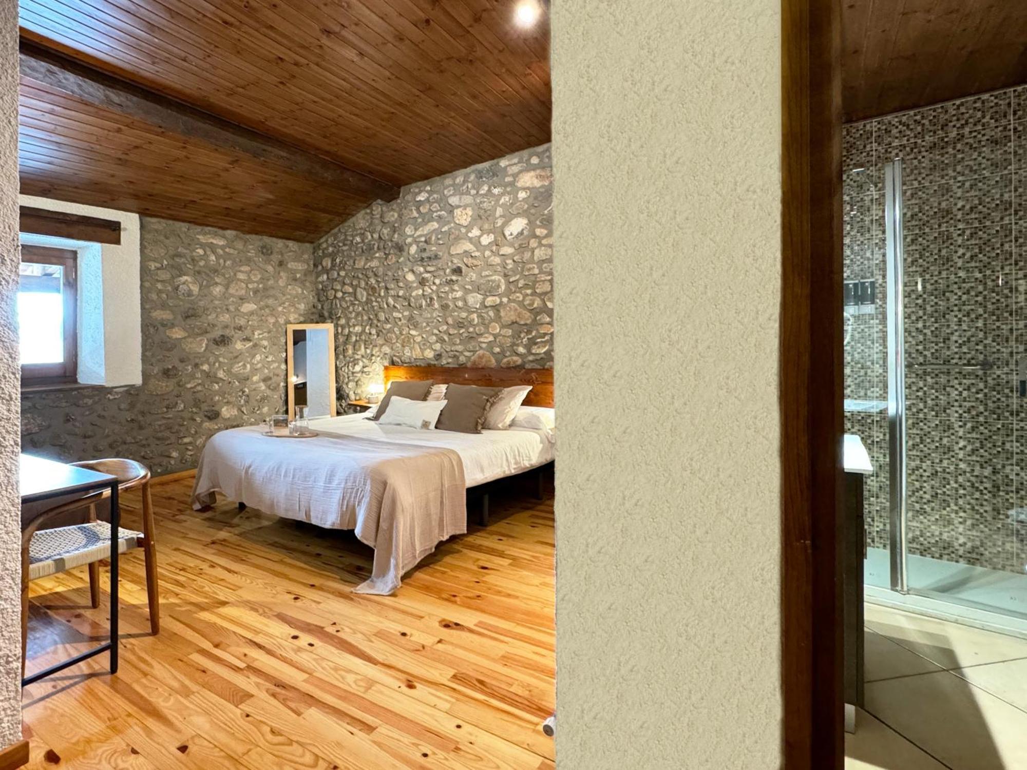 Hotel Cal Rei De Tallo Bellver De Cerdanya Exterior photo