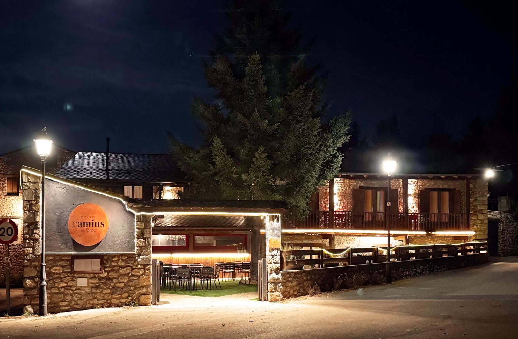 Hotel Cal Rei De Tallo Bellver De Cerdanya Exterior photo
