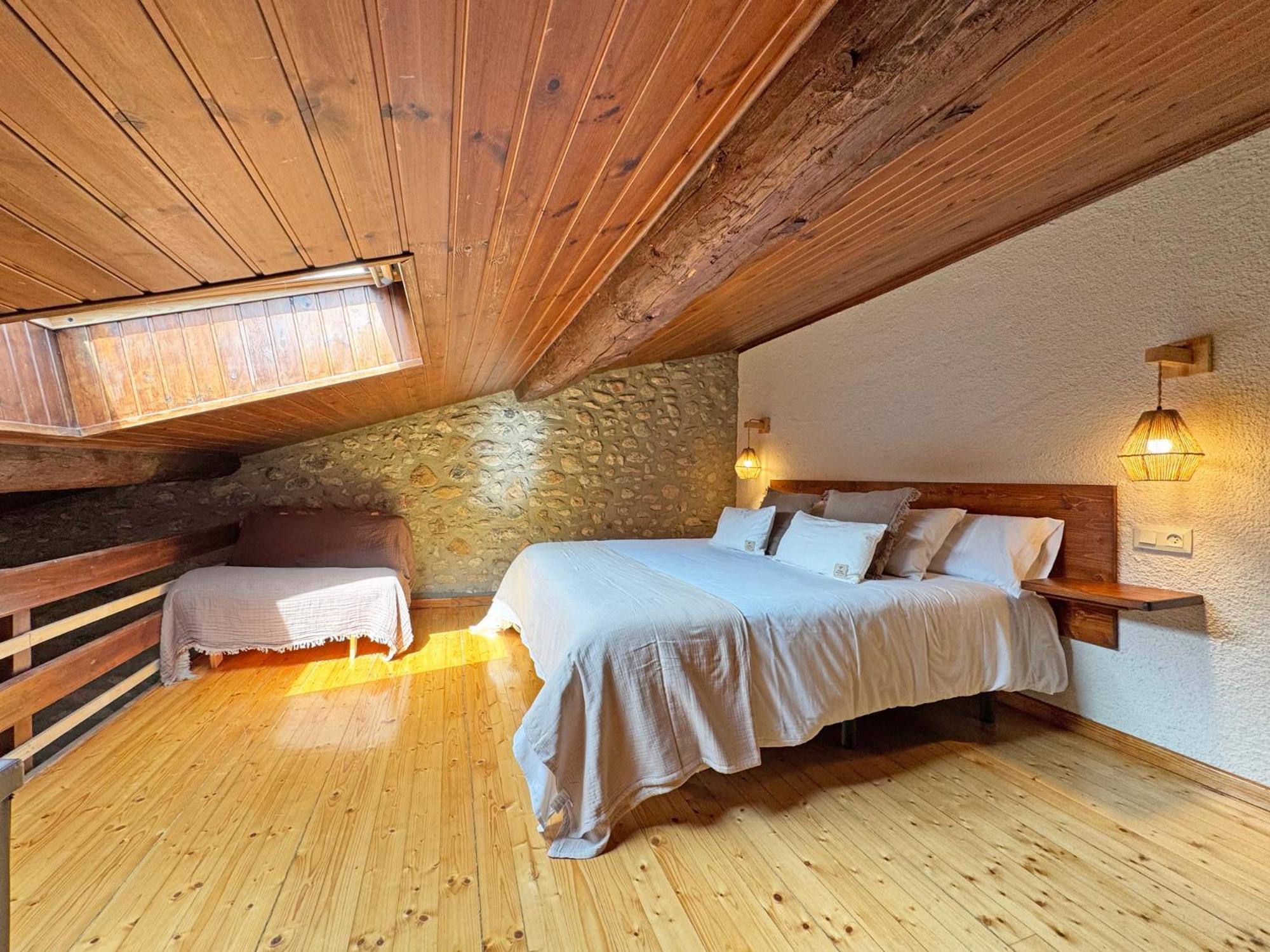 Hotel Cal Rei De Tallo Bellver De Cerdanya Exterior photo