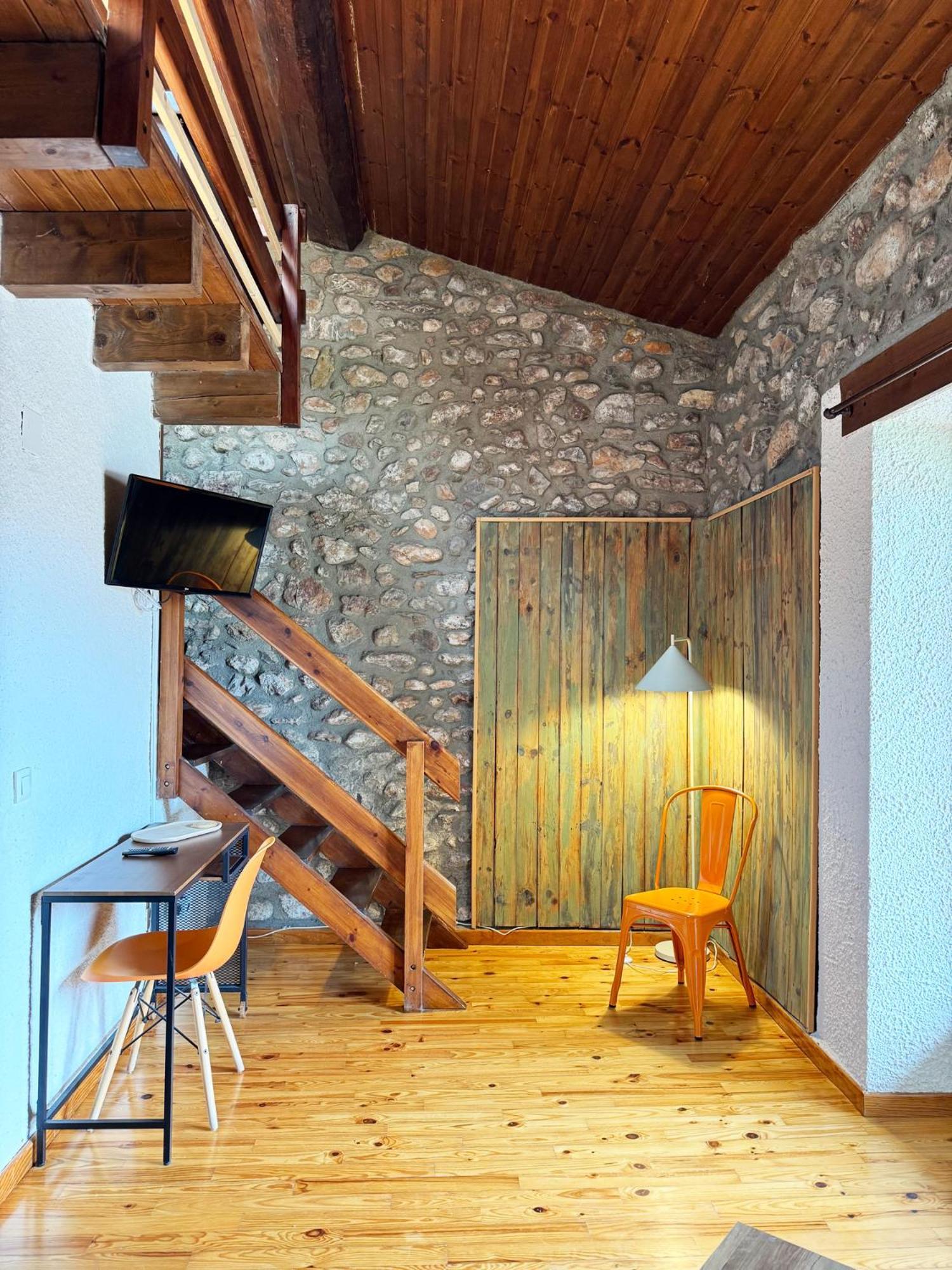 Hotel Cal Rei De Tallo Bellver De Cerdanya Exterior photo