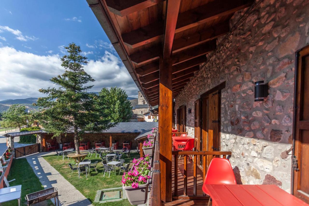 Hotel Cal Rei De Tallo Bellver De Cerdanya Exterior photo