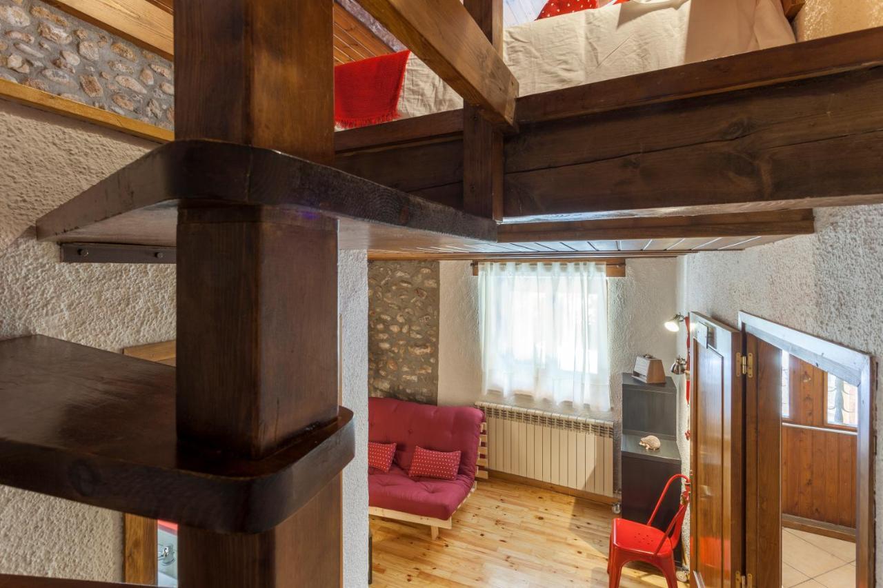 Hotel Cal Rei De Tallo Bellver De Cerdanya Exterior photo